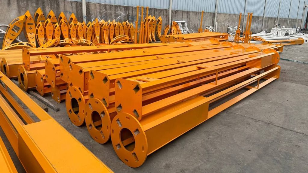 L46 & L68 Mast Sections