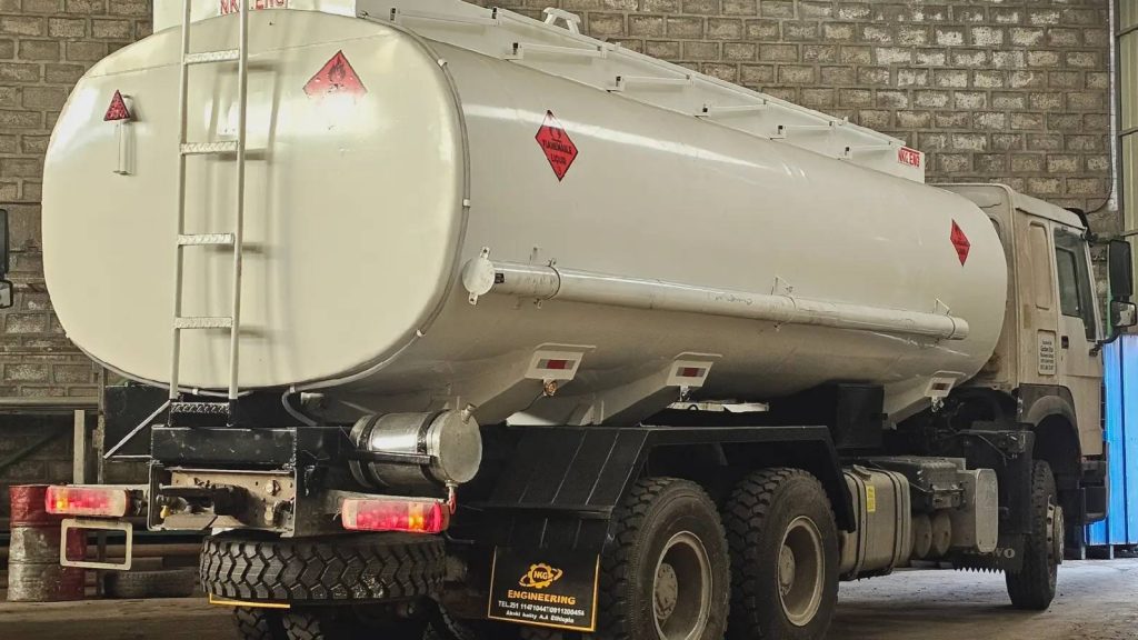 Sievering Tank Semi Trailer