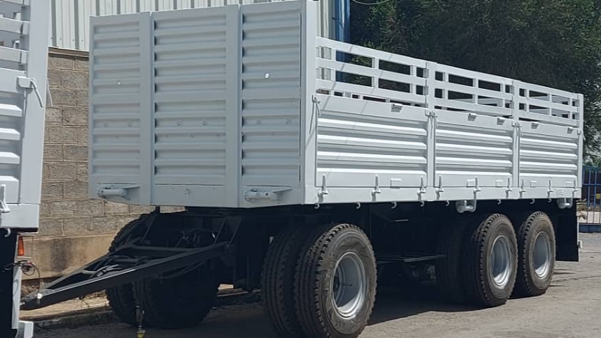 Sinotruk Fence Cargo Truck